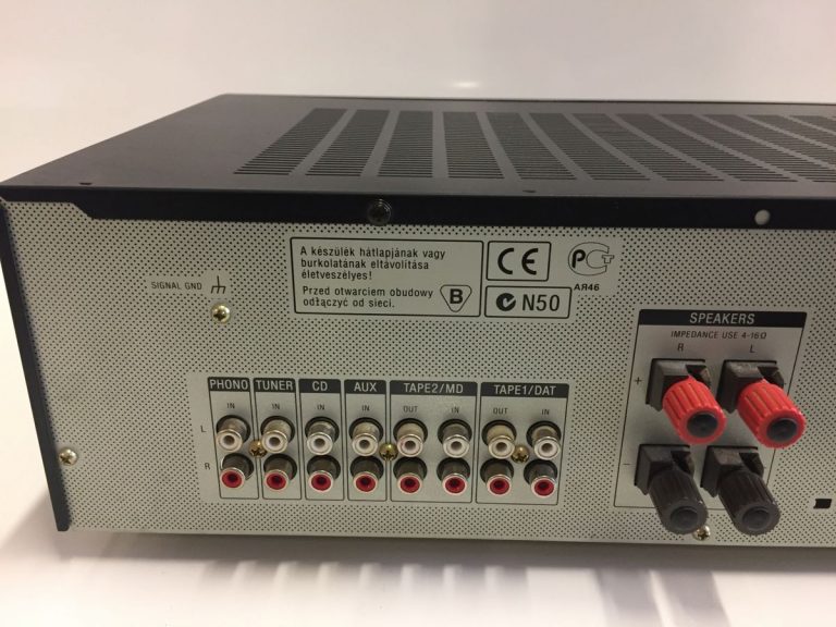 come si collega il giradischi all'amplificatore - ingressi amplificatore
